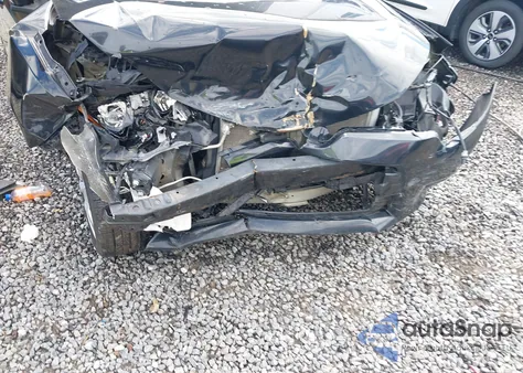 2016 Toyota Corolla Le z USA, uszkodzony, nr VIN 2T1BURHE4GC708754